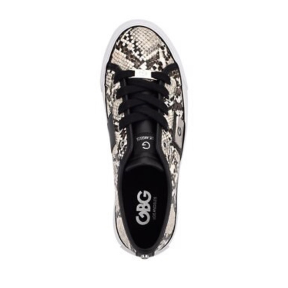 GBG Women’s Animal Print Shoes - Picture 4 of 5